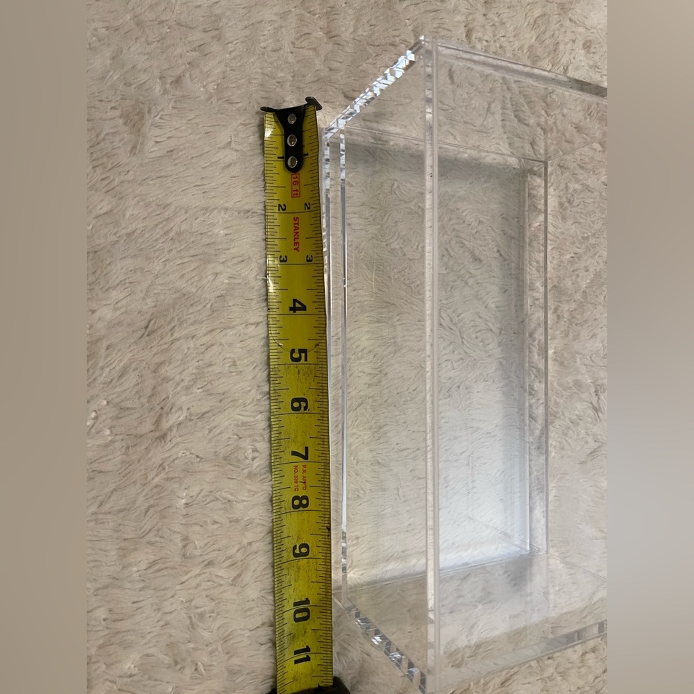 Clear Acrylic Display Box - Picture 3 of 6